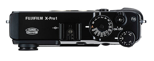 Fujifilm X-Pro 1 - 16MP con sensor APS-C X-Trans Seminuevo