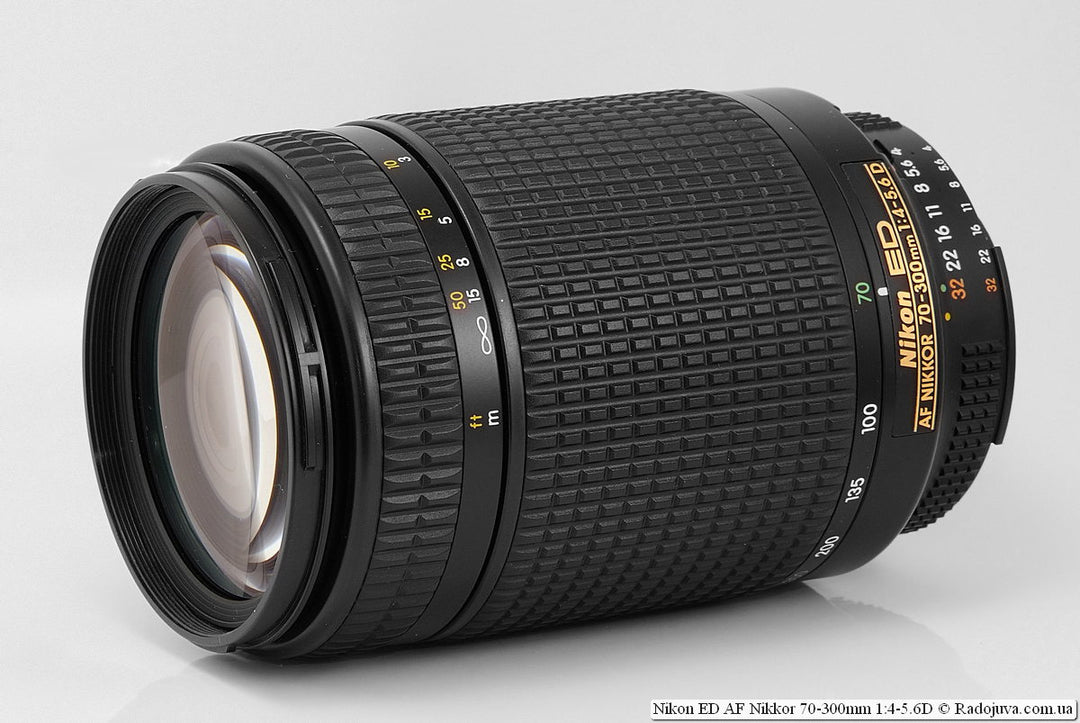 Nikon 70 – 300 mm f/4 – 5.6d Ed Auto Focus Nikkor